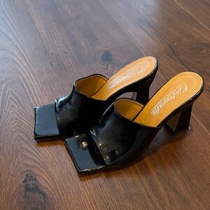 Intervalle Black Women's Heels